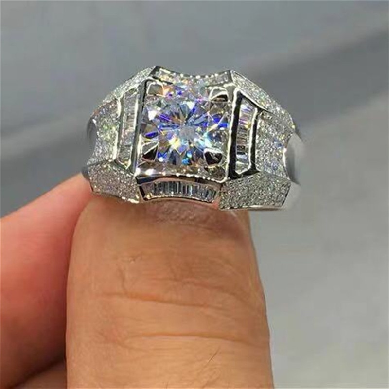 Shiny Luxe Zilver Kleur Ring Natuurlijke Witte 2.6CT Crystal Geboortesteen Ring Wedding Band Mannen Partij Sieraden Maat 7 8 9 10 11 12