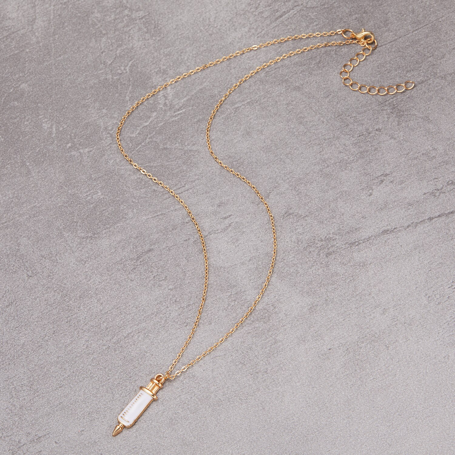 Collana da donna con ciondolo in acciaio inossidabile con ciondolo in acciaio inossidabile regalo di anniversario di compleanno collana di personalità in metallo pesante hip-hop