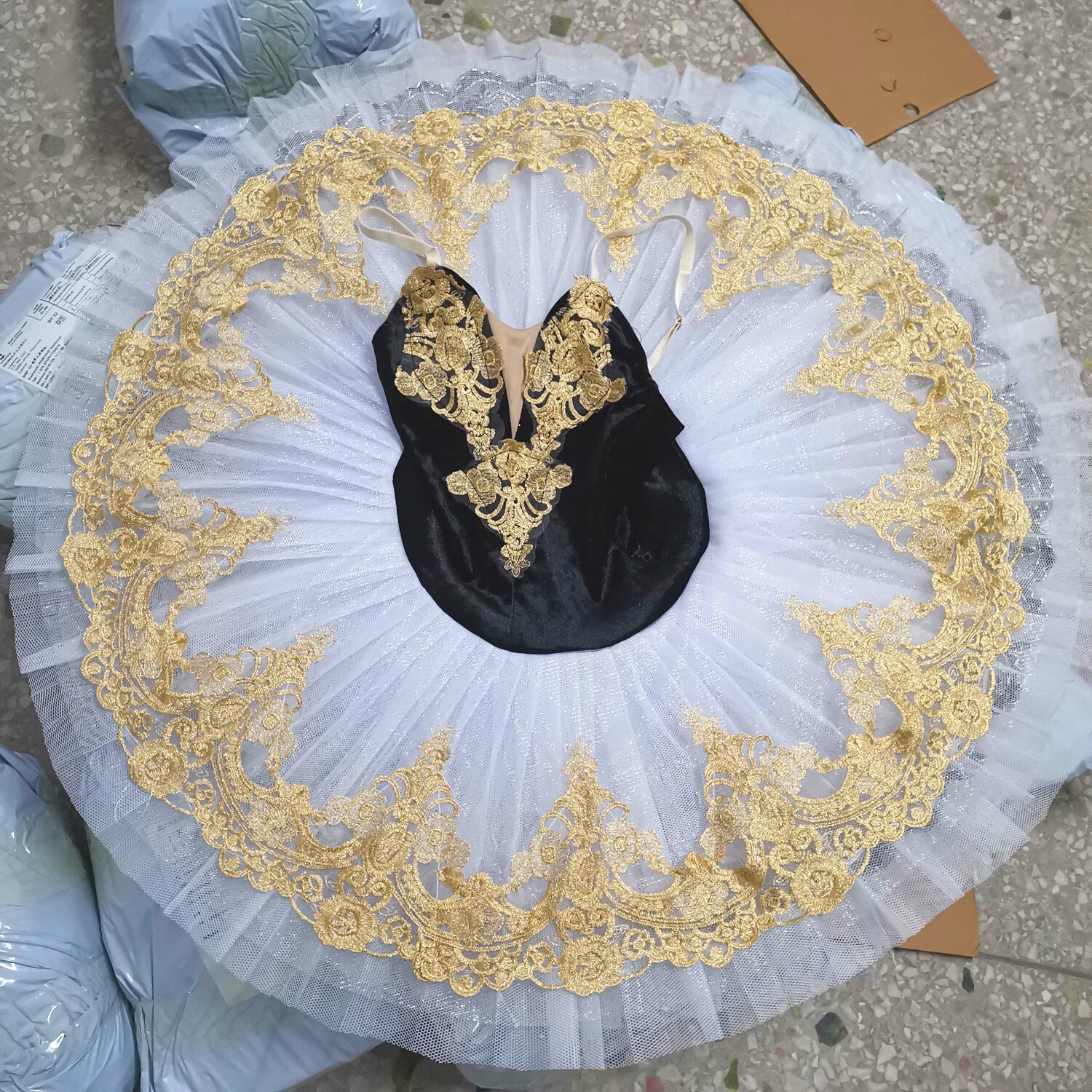 Ballet Tutu Skirt White Swan Lake Performance Dance Costumes: 130