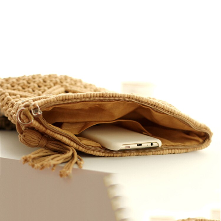 National Style Woven Bags Clutch Hollow Out Straw Handbags Vintage Rattan Beach Bag String Knitted Tassel Hand Tote