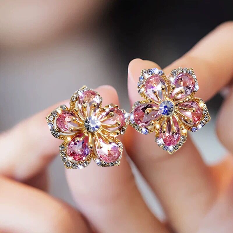Nueva joyería de novedosa coreana, pendientes bonitos y frescos con forma de gota de aceite y flor, pendientes de cristal para mujer, de joyas de: Chapado en platino