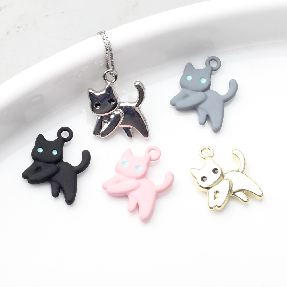 10 stk/parti 14*16mm legerings spraymaling katteanheng sjarm til halskjede armbånd smykker gjør-det-selv tilbehør