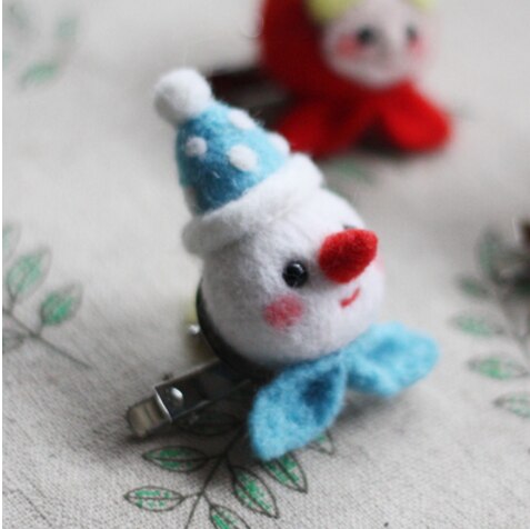 Doll's Brooch wool needlepoint kit wool felt needle felting pendant craft needlecraft DIY handmade: Light Grey