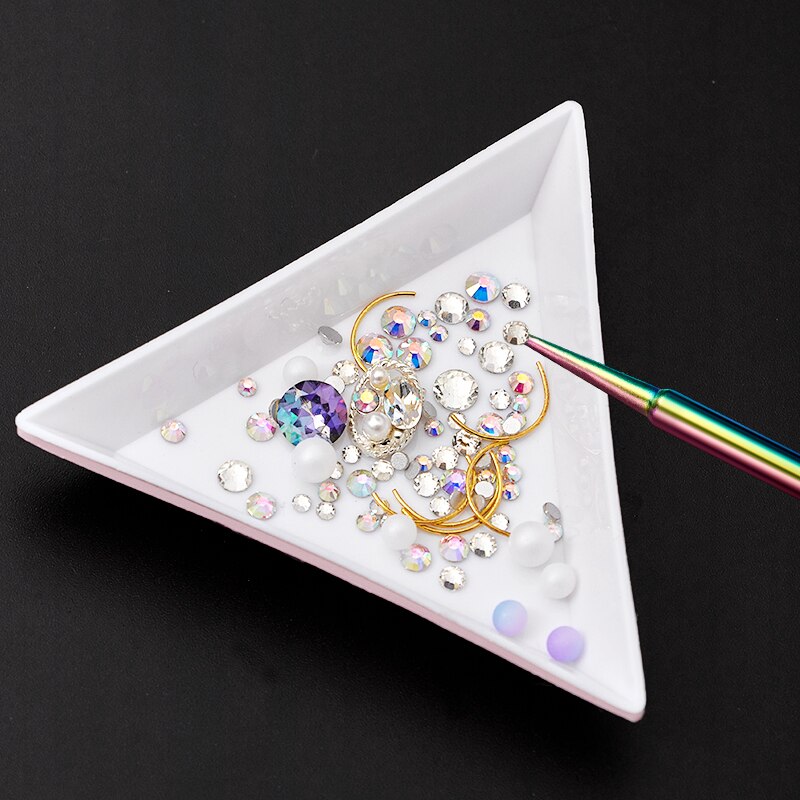 1 pièces pointillant Triangle plaque plateau manucure outil plaque pour strass bijoux Nail Art stockage support de la boîte conteneur manucure outil