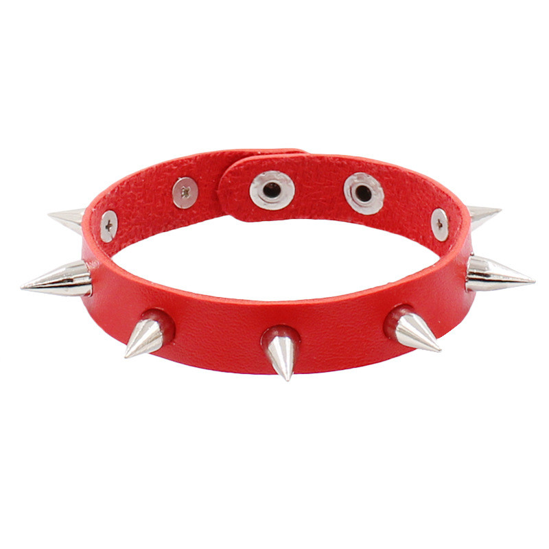 Pulsera con puntas de para hombre y mujer, pulseras Punk de piel sintética, brazalete gótico para chica, pulsera de Rock con tachuelas, joyería 2022