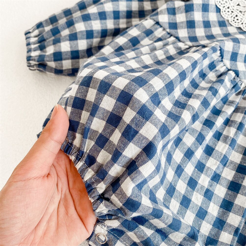 Abbigliamento estivo per neonati neonato colletto per bambole in pizzo pagliaccetto moda Plaid pagliaccetto a maniche lunghe tuta in lino di cotone 0-2Y