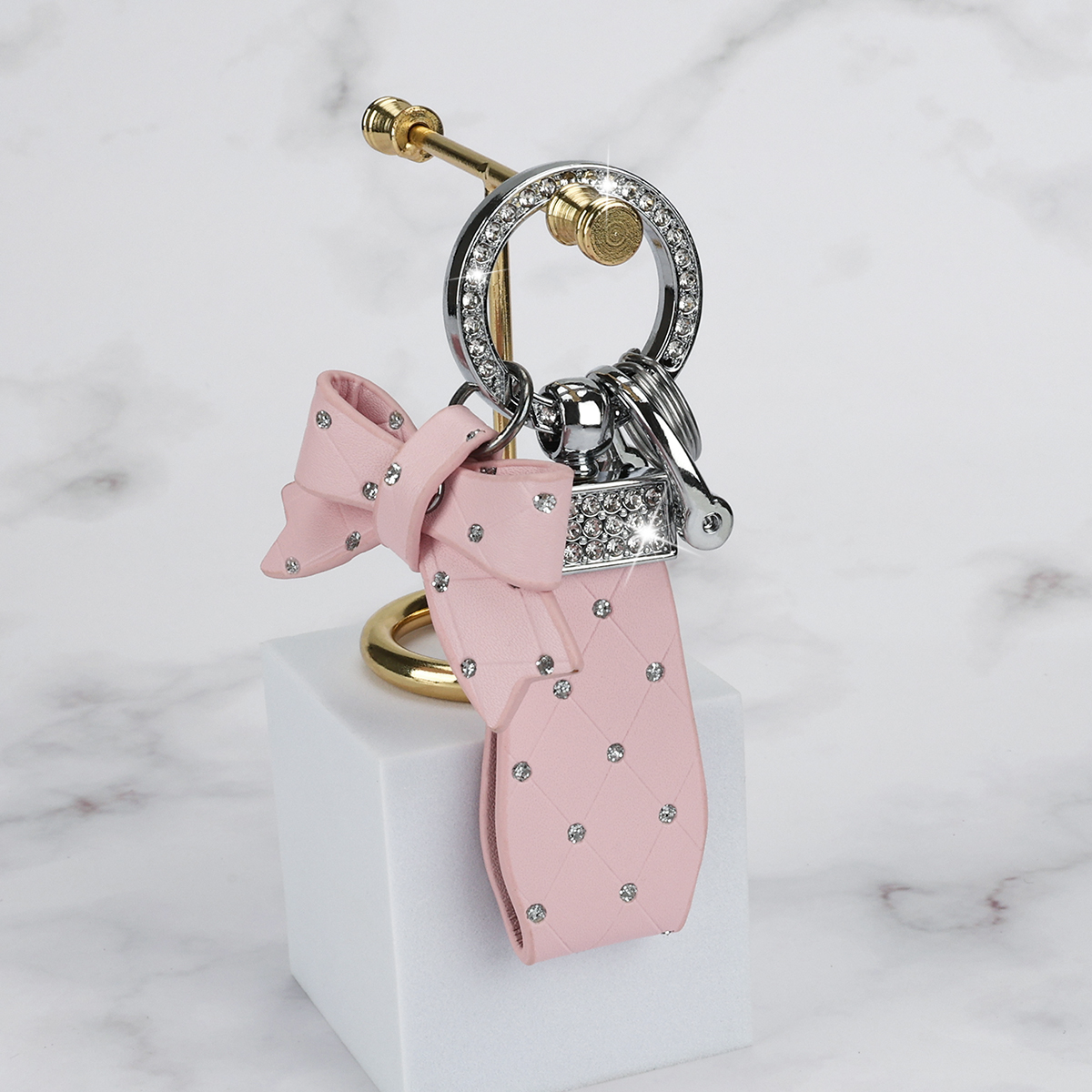 1 peça novo chaveiro de arco de strass de alta qualidade, requintado, sentimento premium chaveiro de carro pingente para meninas, carro feminino elegante: Rosa