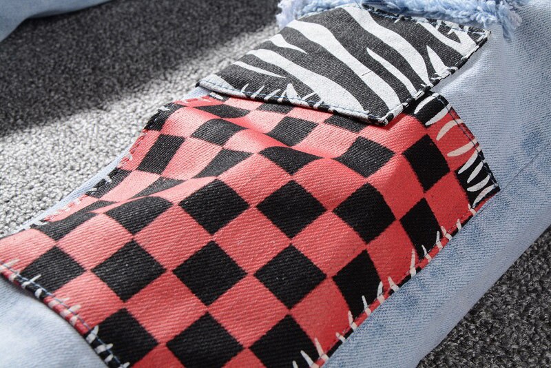 Streetwear Men Jeans Light Blue Slim Fit Patch Elastic Ripped Jeans Men Denim Printed Pants Hip Hop Jeans Homme