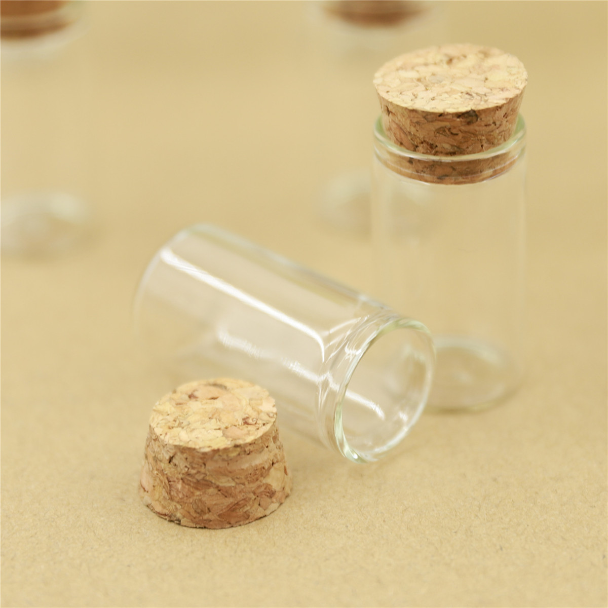 50pcs/lot 22*40mm 8ml Small Glass Bottle Cork Test Tube Stopper glass Jars Spice Container DIY Jars Vial Tiny Bottles