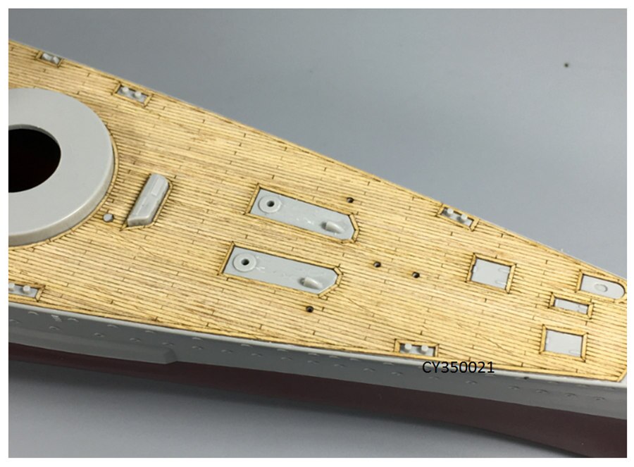 Schlachtschiff Graf Spee 1/350 - Modellbausatz Mit Holzdeck
