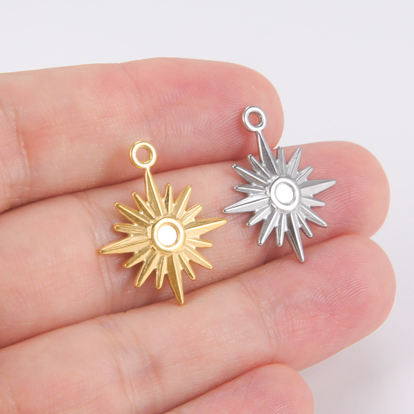 Teamer-abalorios de acero inoxidable con forma de estrella del Norte para joyería, Mini colgante de , suministros de fabricación de joyería DIY, 5 piezas,: Plata / Color amarillo dorado claro