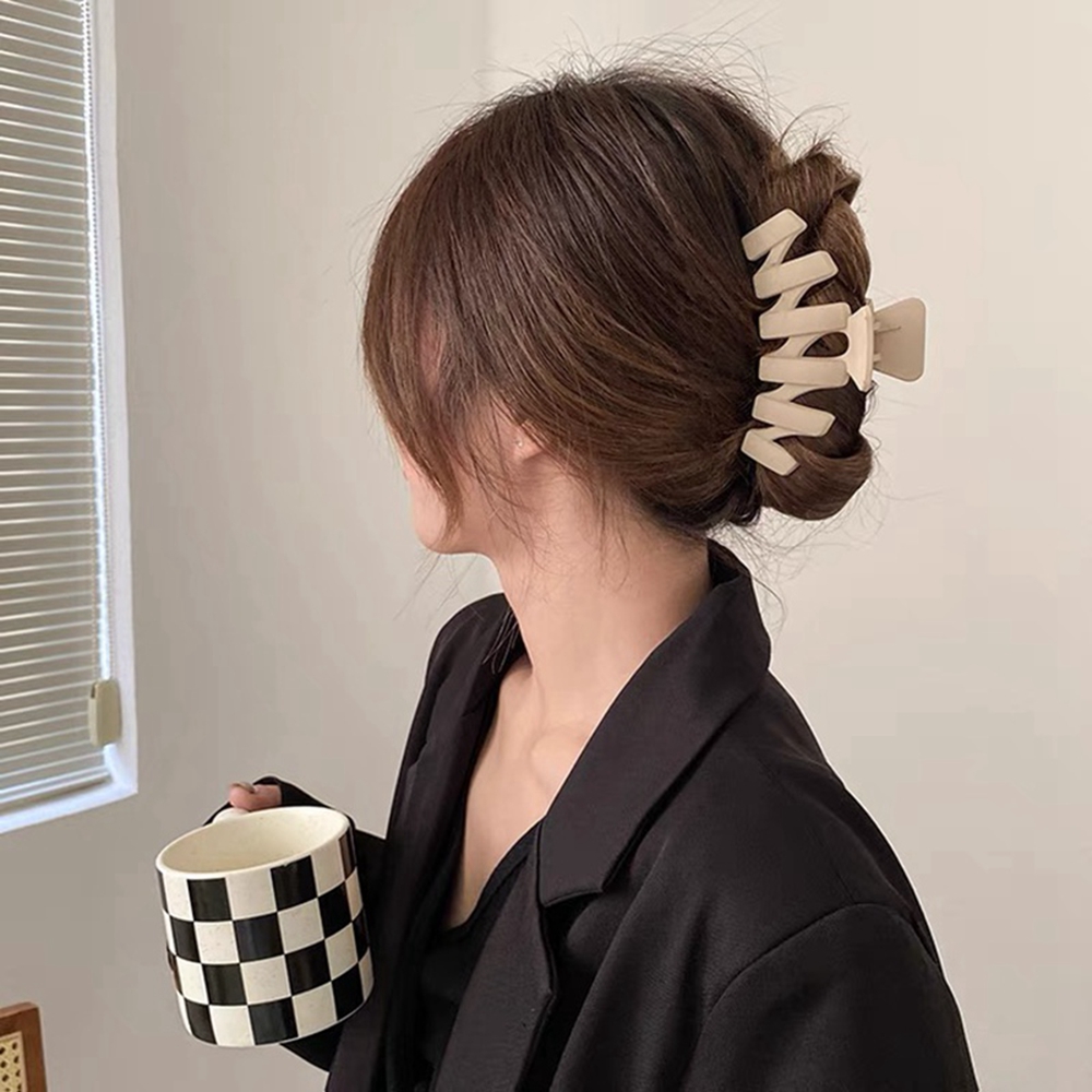 1 Stuk Koreaanse Koffie Zwart Grote Hair Claws Acryl Haarspelden Haarspeldjes Krab Haar Clips Hoofddeksels Voor Vrouwen Meisjes Haar Accessoires