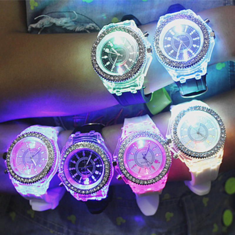 Luminous Quartz Watch for Women Personality Rhinestone Led Geneva Male and Female Students Couple Jelly Wrist Watches