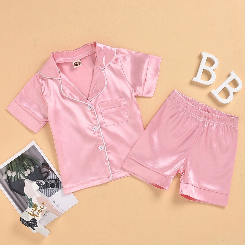 2 pçs crianças pijama da criança do bebê menino menina cetim seda pijamas definir nova camisa de manga curta topo + calças sleepwear verão botão macio