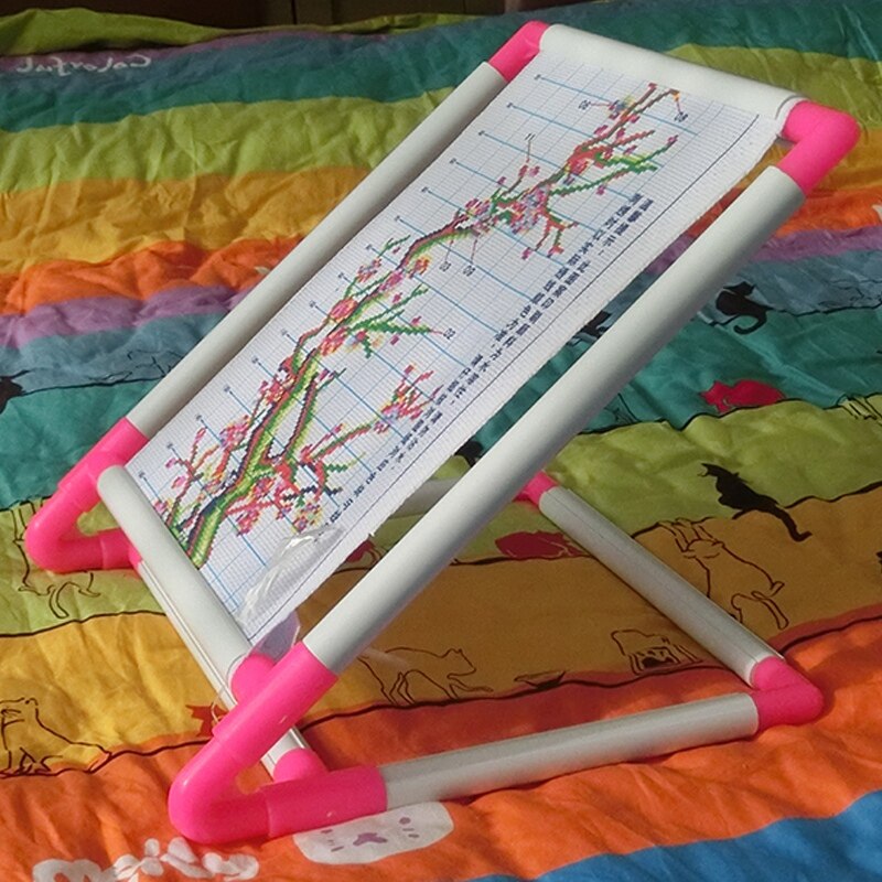 Broderiramme praktisk universal klip plast korssting ramme stativ holder support rack diy håndværk håndholdt værktøj