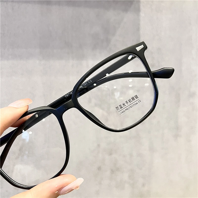 Nouvelle Anti-rayon bleu femmes myopie lunettes rétro hommes lunettes tendance fini optique lunettes d'ordinateur dioptrie 0 à-4.0