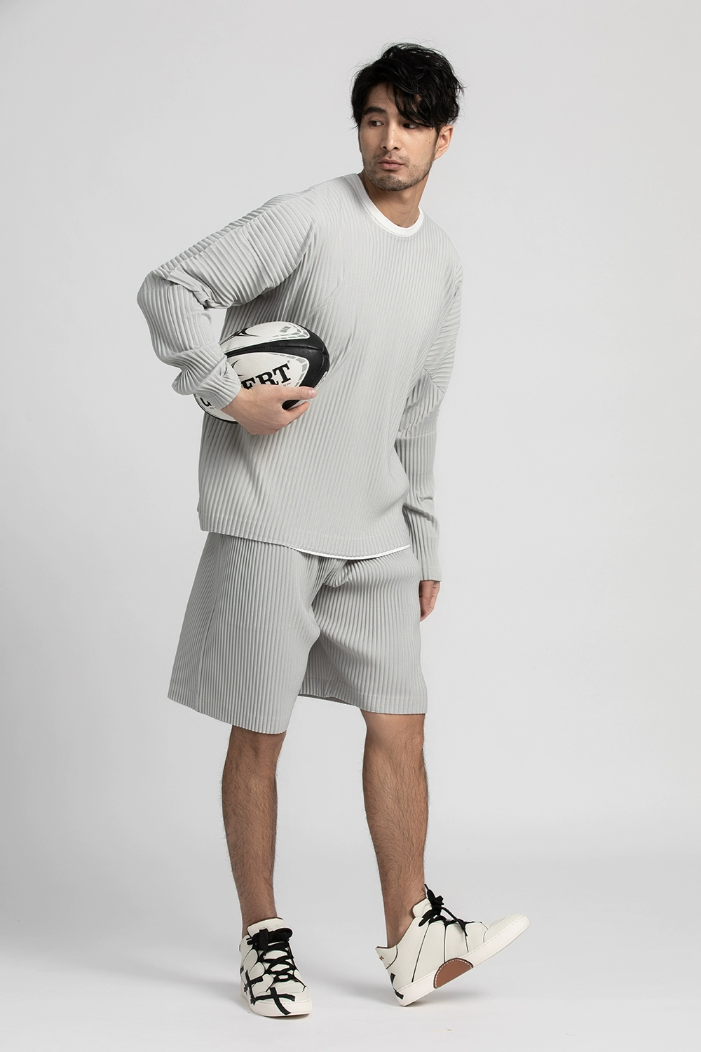 Miyake plisserade shorts för herrkläder lösa casual shorts sommarkläder för män gym sport shorts herrbyxor med dragsko