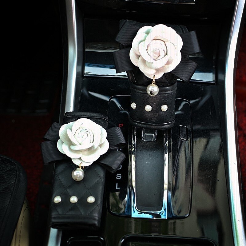 Leather Pearl Camellia Flower Car Seat Belt Cover Shoulder Pads Car Shifter Hand Brake Covers Auto Interior Accessories