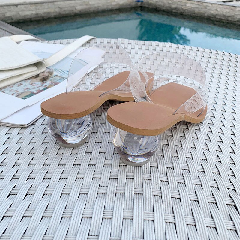 Verano mujer Zapatillas transparente Mujer Sandalias geométricas cristal talón cuadrado Toe playa señoras Casual zapatos mujer