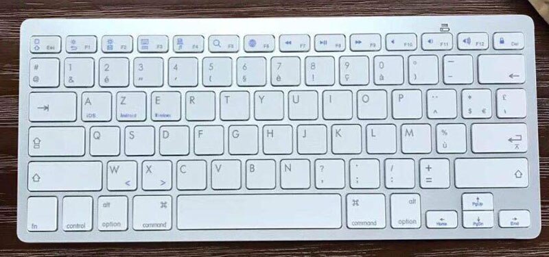 2.4G Wireless Bluetooth Computer Keyboard Tablet PC 78 Key Russian German Japanese Spanish French Farsi Traditional Cangjie: French keyboard