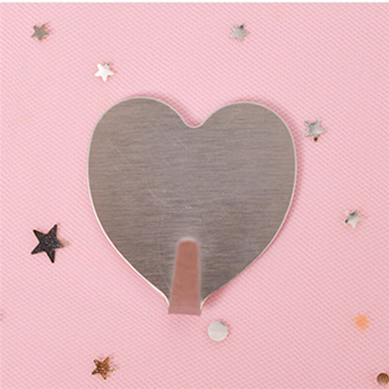 Gancho de Metal en forma de corazón para pegar en la pared, gancho adhesivo fuerte para cocina, sin rastro, para pegar en la puerta,: shiny silver