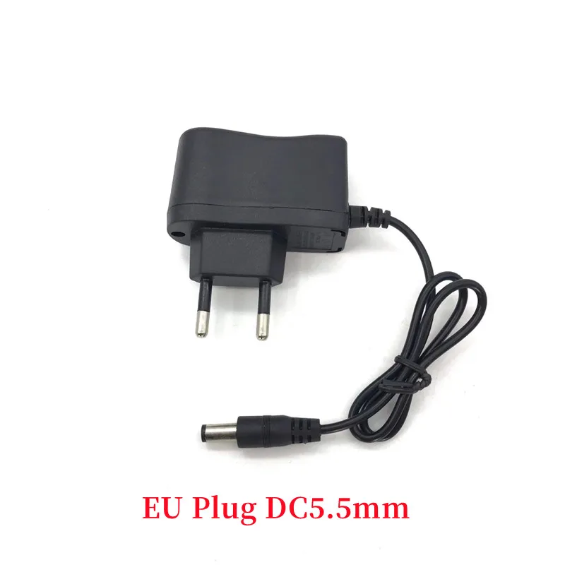 4,2 V 0.5A 500mA 3,5/5,5mm cargador de CA adaptador de fuente de alimentación cargador para 3,7 V 18650 16340 linterna antorcha: Verde