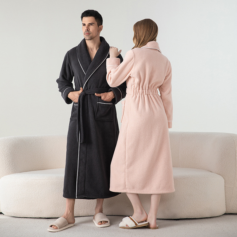 Paar Bademantel Herren halb-Samt Schlafanzug Herbst Winter gepolstert verdickt langen Bademantel Damen Heimat tragen Bademantel Frauen Universal-