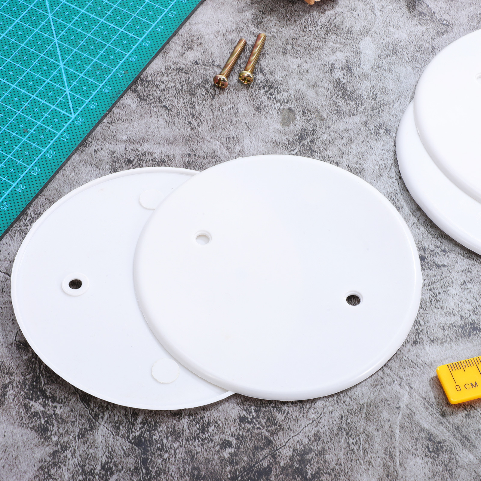 4pcs Blank Ceiling Cover Plates Round Electrical Hole Covers Flat Plastic Wall Caps for Junction Box Outlet Repair