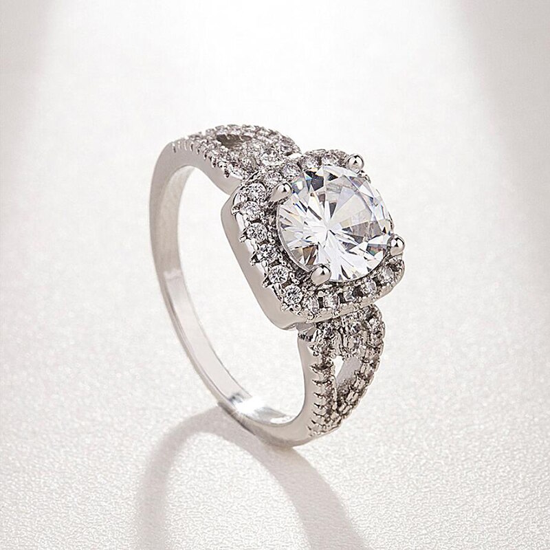ZN Luxus Weibliche Platz Kristall Ringe Prinzessin Hochzeit Engagement Finger Ringe Jahrestag Strass Schmuck für Frauen