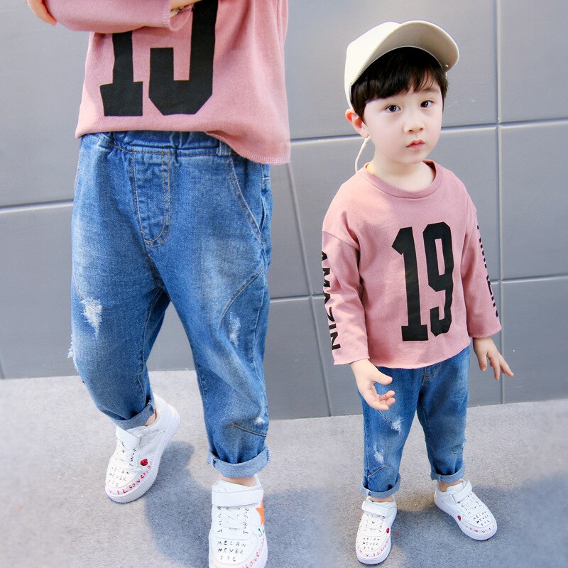 freundlicher Jeans Hosen Neue Jungen Denim Hosen gerissen See freundlicher Hosen Patchwork freundlicher Hosen für Jungen freundlicher Zerrissene Jean
