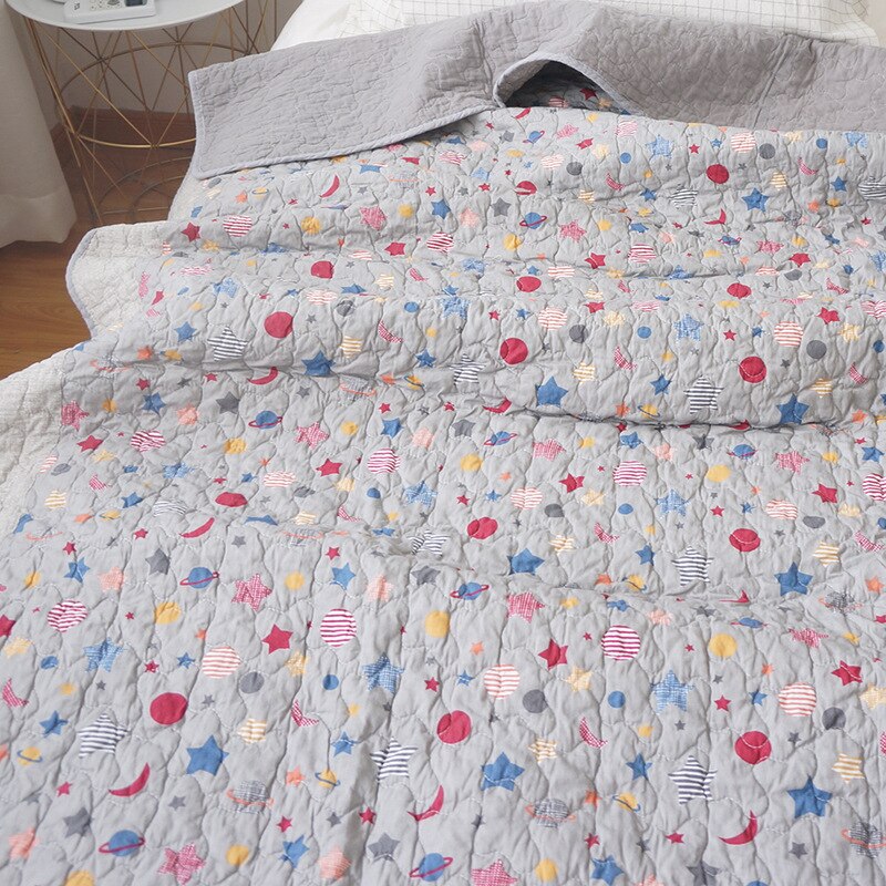 Flicka och pojkar bomull söta tryckta quiltade textilier bomull sommar luftbart överdrag quiltat överkast 150*200: Måne och stjärna