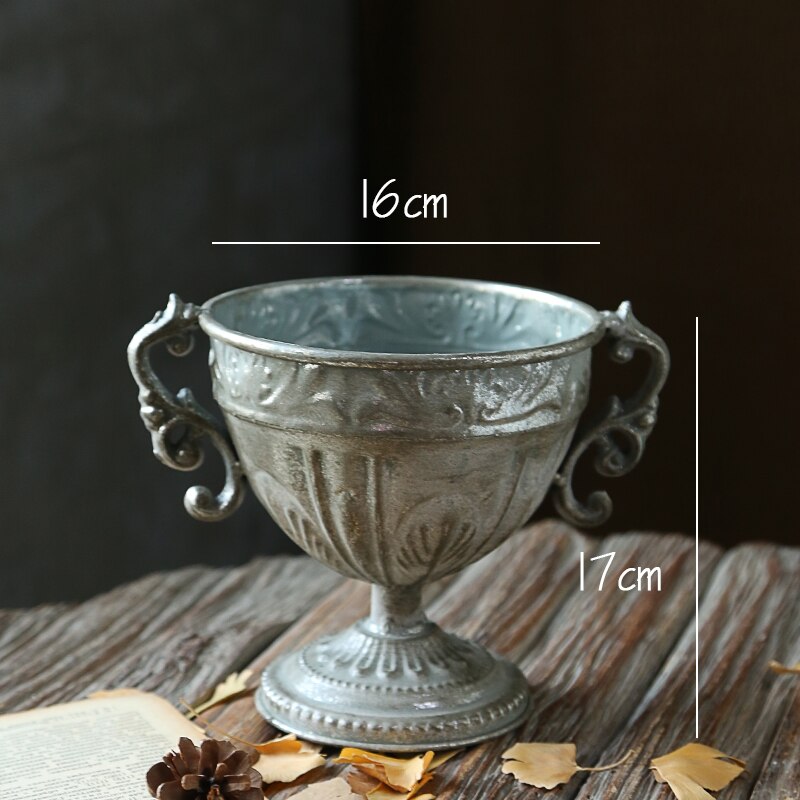 Classico Calice Del Fiore Vaso Retrò Nostalgico Ferro Battuto Vaso di Fiori per La Casa Soggiorno Decorazione di Cerimonia Nuziale Tavolo Vaso wazon: 1