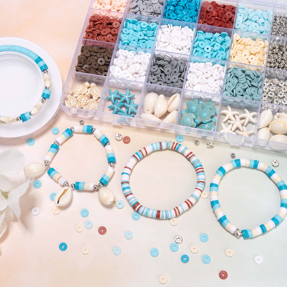 DIY Clay Beads Bracelet Making Kit, Flat Beads for Friendship Jewelry Making,Pearl Polymer Beads with Charms for Girls
