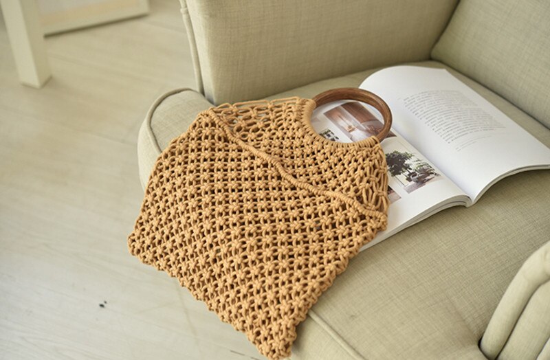 Women's Hollow Out Mesh Rope Weaving Buckle Travel Handbag