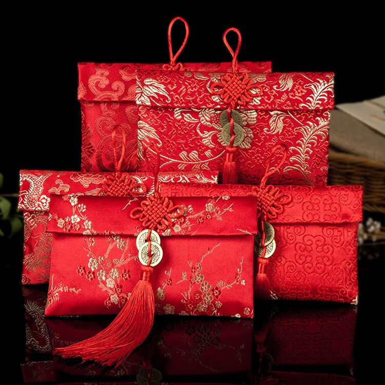 Factory Direct Selling Creatieve Hoogwaardige Stof Brokaat Rode Pakje Bruiloft Zijde Rode Envelop Met 10,000 Yuan Rode Pakje