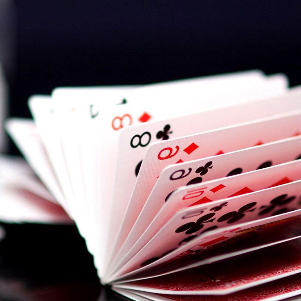 Waterdichte kaarten grap truc rekwisiet grap poker acrobatiek waterval kaartrekwisieten magie elektrisch deck pokerspel speelkaarten