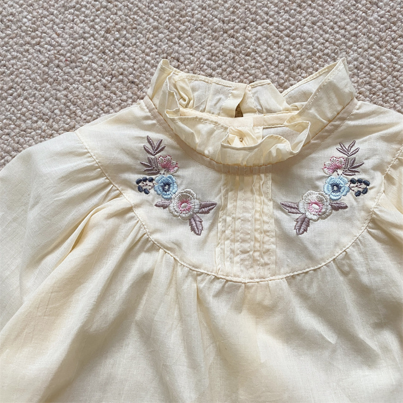 2022 Spring New Korean Girls&#39; Embroidered Stand-up Collar Shirt Children&#39;s Lace Sweet Retro Top
