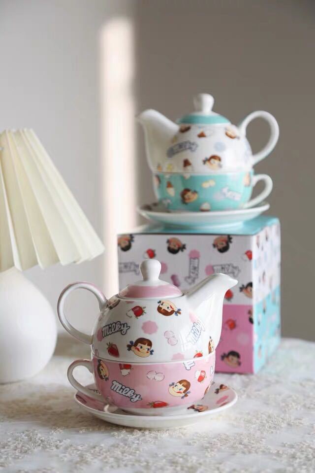 Cute Cartoon Milk Girl Ceramic Teapot Set Single Drink/Afternoon Tea Set, Coffee Cup And Saucer