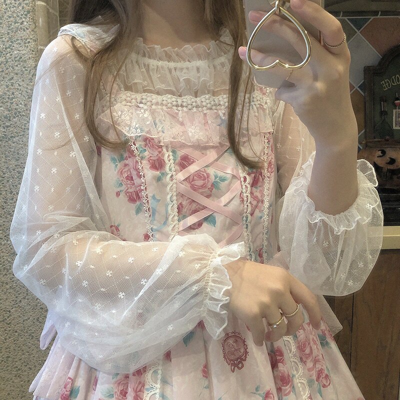 Blanco negro Top Lolita mujeres encaje de volantes Base de malla camisa de manga larga de las niñas traje de Kawaii japonés estilo ropa femenina