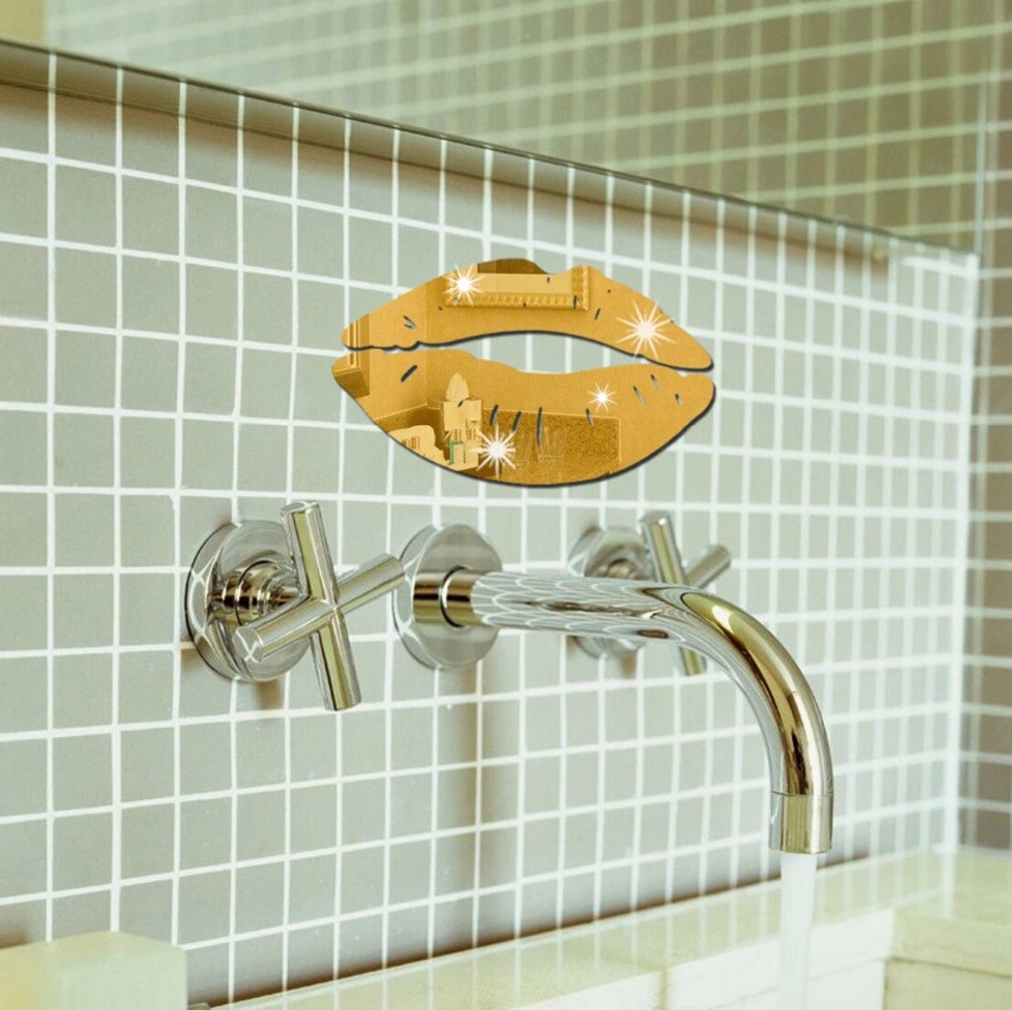Espejo de pared acrílico con forma de beso 3D, pegatina decorativa, calcomanía de pared, decoración para el Hogar, baño y ducha: gold