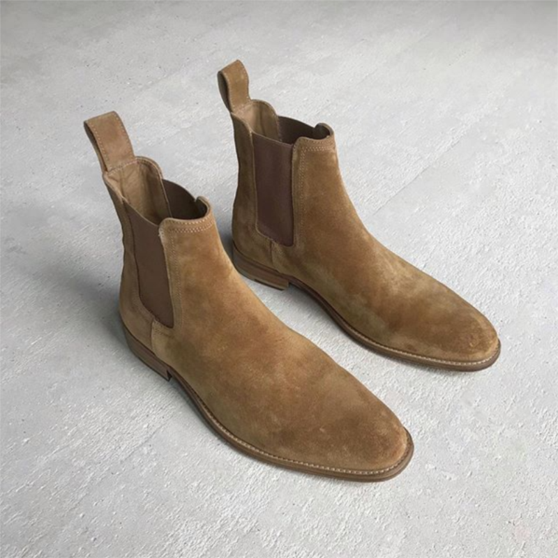 Moda męska zamszowe buty wysokiej jakości Retro jednolity kolor Slip-on męskie buty dorywczo mody Zapatos De Hombre HA696