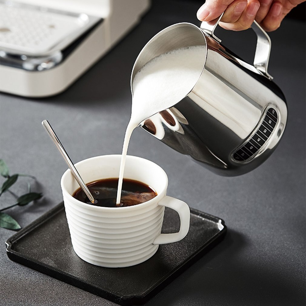 600ml spienianie ze stali nierdzewnej dzbanek robić kawy ciągnąć kwiat Puchar filiżanki robić Espresso Latte Sztuka dzbanek robić spieniania mleka z termometrem naklejka