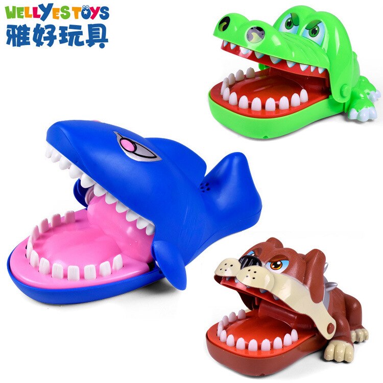 Spoof Decompression Toys Trick Crocodile Shark Bite Fingers Big Dog Pirate Barrel Trick Game Fidget Toys Stress Relief Autismo