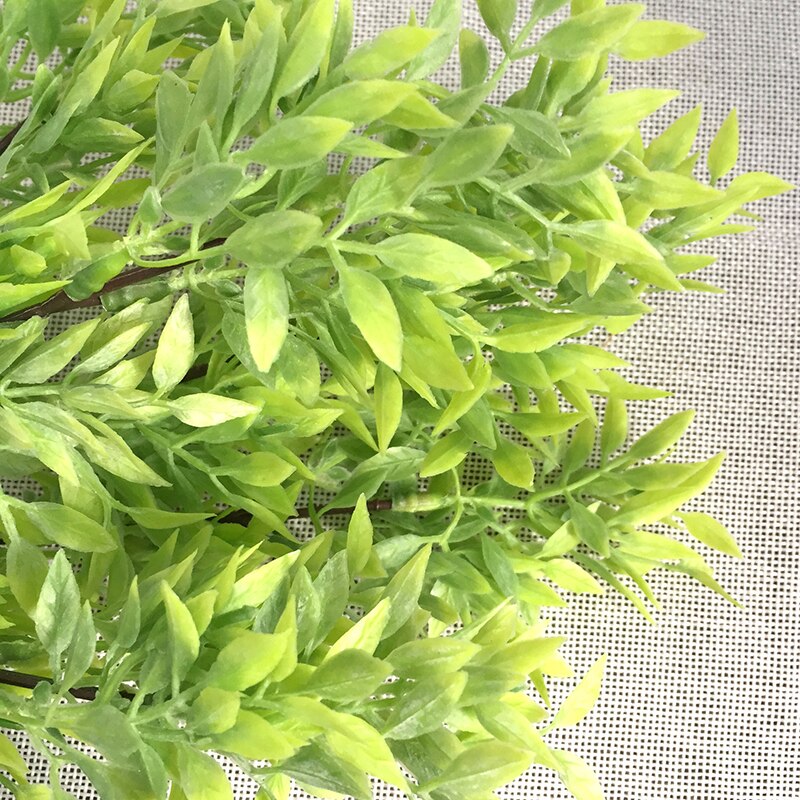 Artificial Garden Plant Fern Plastic 5 Stem Bush Green Leaf Plant Floral Decorative Wall Background Flower Arrangement Wedding