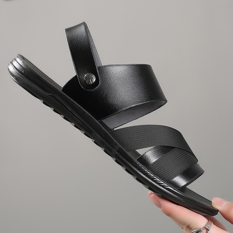 Yomior sommer blødt læder mænd sko afslappet lejligheder slip-on komfortable herre sandaler strand arbejde klipklapper hjemmesko sort blå: Sort / 8