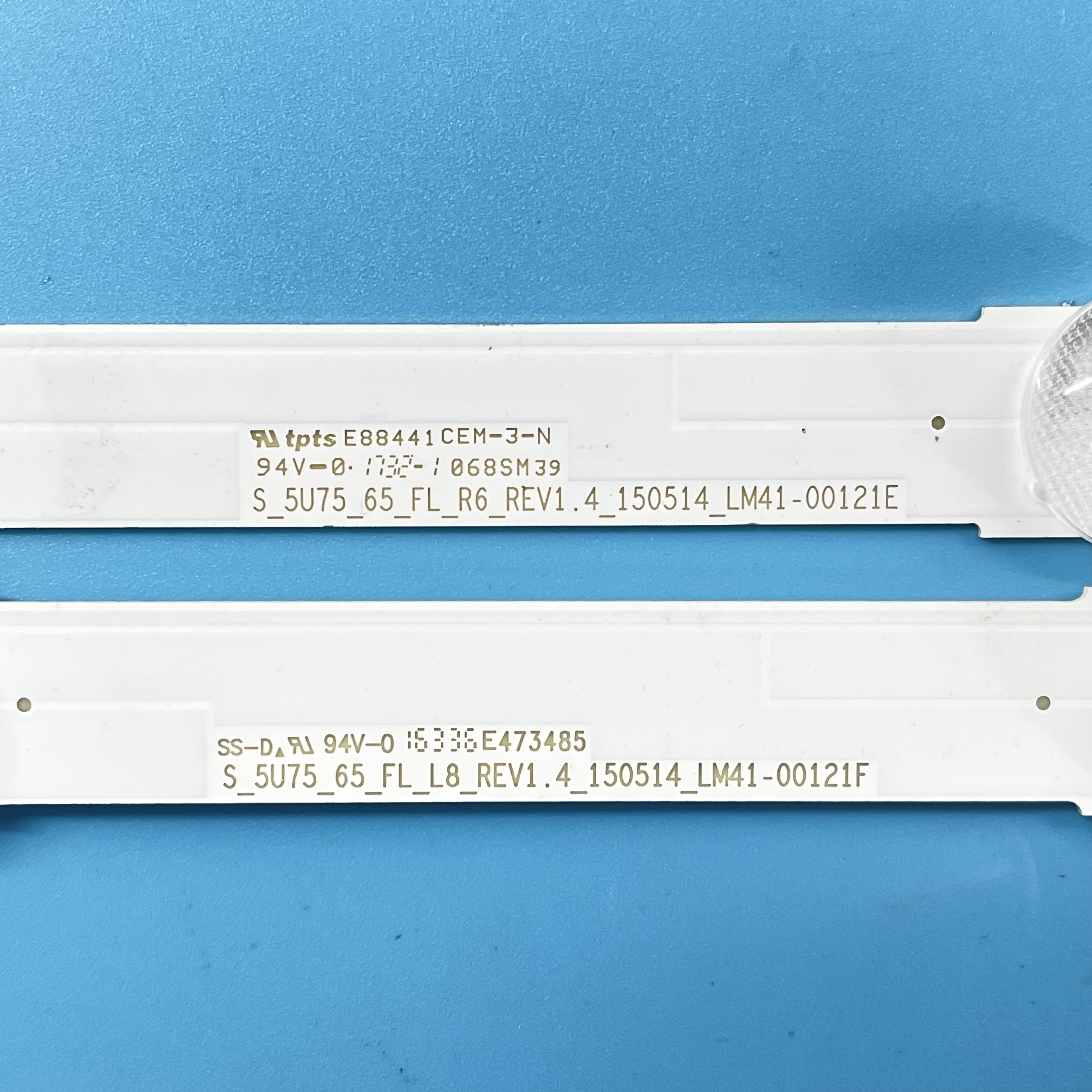Led strips til 65 " tv  ue65 ku 6000 ue65 ku 6070 ue65 ku 6072 ue65 ku 6075 ue65 ku 6079 ue65 ku 6092 ue65 ku 6095 ue65 ku 6099 ue65 ku 6100