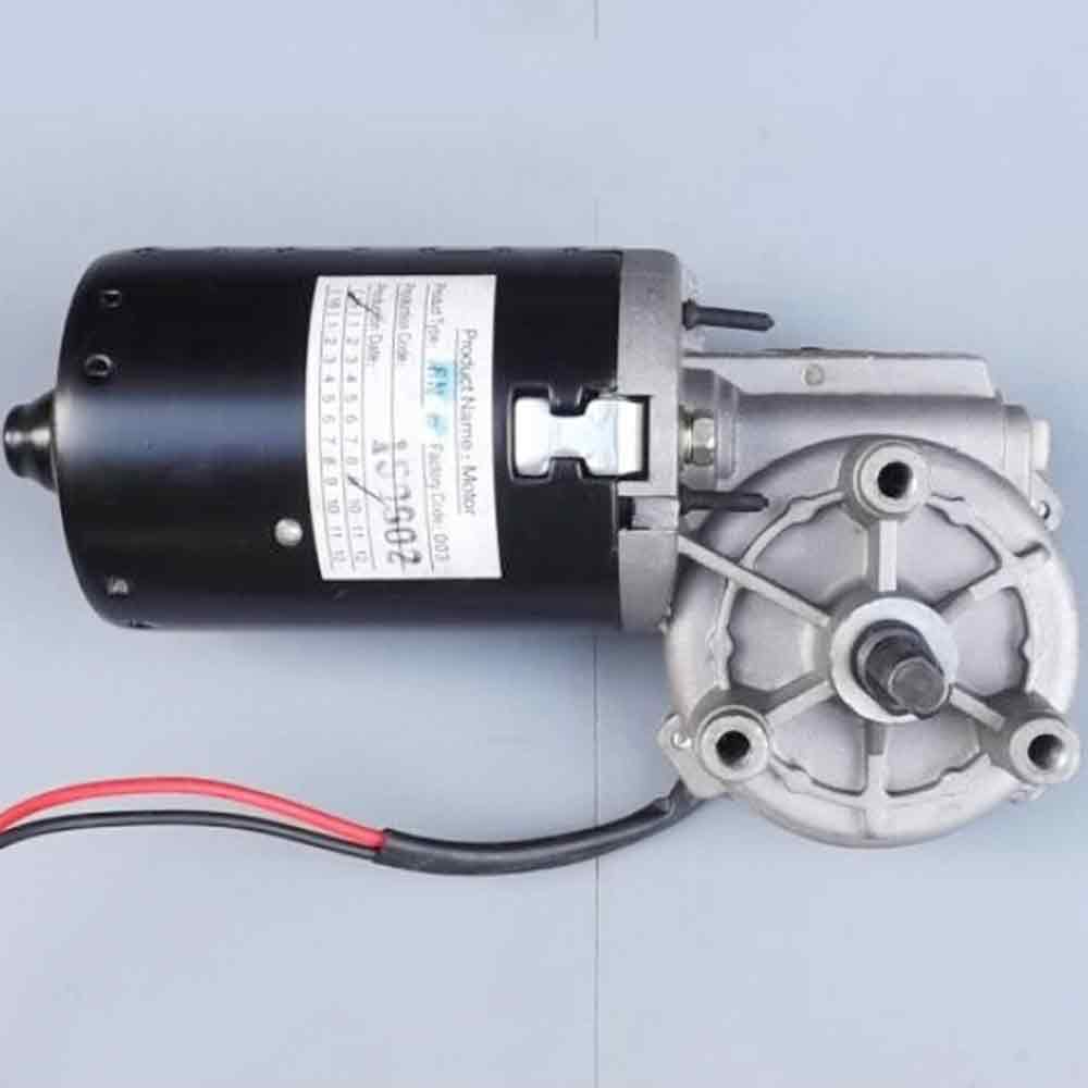 Worm gear worm DC reducer motor 24V high power high speed motor self locking metal gear can be positive and negative.