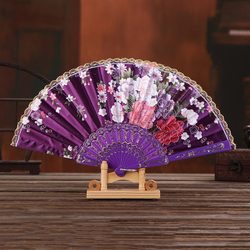 Chinese Stijl Hand Held Folding Dance Fan Wedding Party Lace Silk Folding Handheld Bloem Fan Zomer Bruiloft Fan Party: Paars