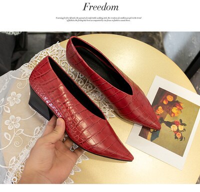 Crocodile Pattern V Retro Evening Dress Shoe Ladies Pointed Toe Women Shoes Genuine Leather High Heel Pumps Sexy: Red / 8