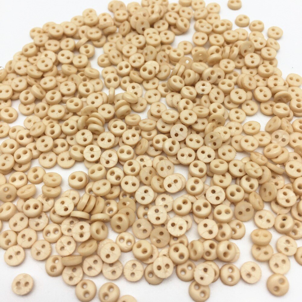 500Pcs 4Mm Natuurlijke Beige Ronde Hars Mini Knoppen Naaien 2 Gaten Kleine Pop Kleding Knop Voor Scrapbooking Versieringen